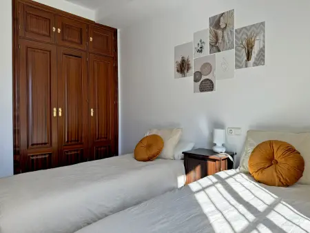 Villa 4 chambres avec climatisation et jardin - 8 pers. : photo 5