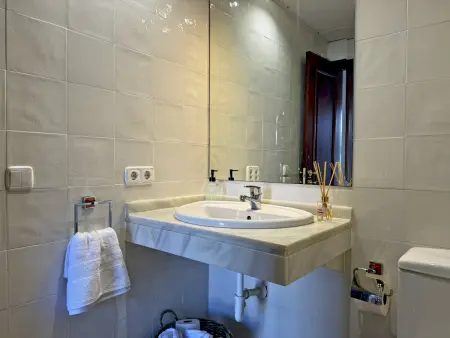 Villa 4 chambres avec climatisation et jardin - 8 pers. : photo 17