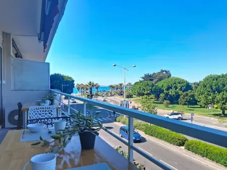 Appartement L'Auteuil à Cagnes-sur-Mer, 200 m de la plage : photo 1