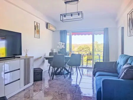 Appartement L'Auteuil à Cagnes-sur-Mer, 200 m de la plage : photo 2
