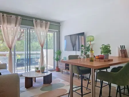 Studio 39 m² avec balcon vue mer à Cagnes-sur-Mer : photo 4