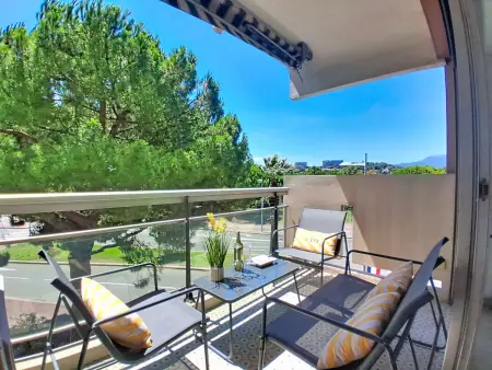 Studio 39 m² avec balcon vue mer à Cagnes-sur-Mer : photo 5