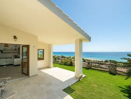 MiraRei, maison moderne face à la mer à Costa Rei : photo 5