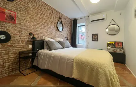 Maison 5 chambres avec piscine intérieure à Bourdic : photo 13