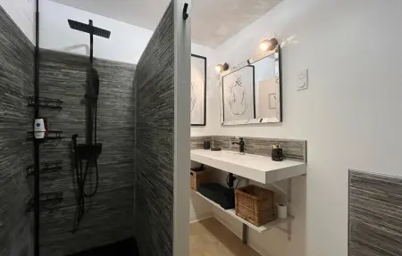 Maison 5 chambres avec piscine intérieure à Bourdic : photo 17