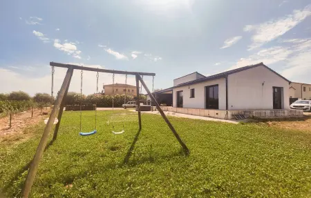 Maison 4 chambres avec bain hydromassant à Canet : photo 8