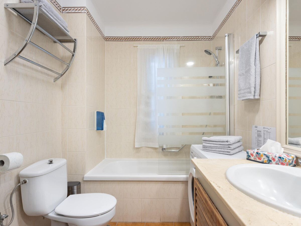 Appartement rénové vue mer à Golf del Sur - Photo 16