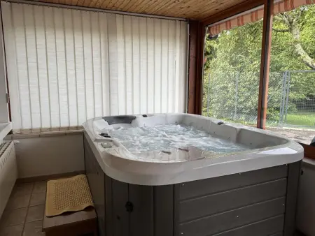 Gîte Maison de la Côte Saint-Amand au Vernet, spa privé : photo 4
