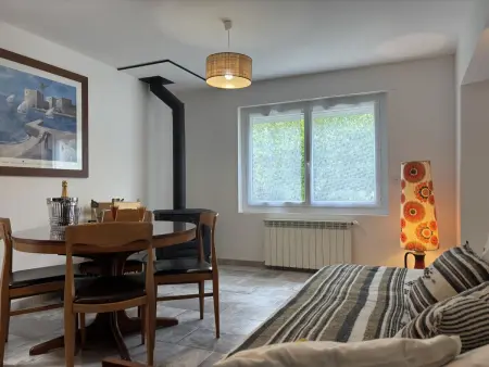 Gîte Maison de la Côte Saint-Amand au Vernet, spa privé : photo 10