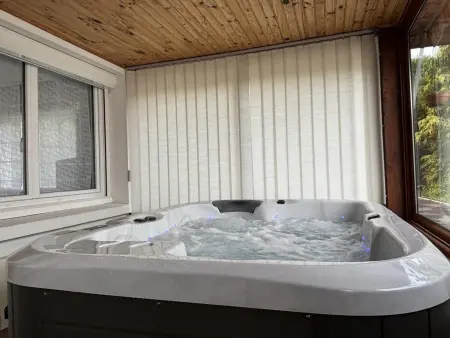 Gîte Maison de la Côte Saint-Amand au Vernet, spa privé : photo 21