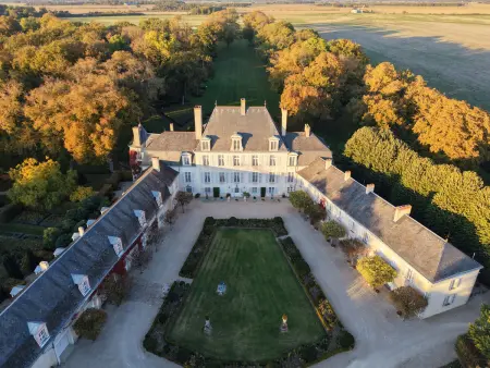 Gîte du Château de la Brosse – 10 pers., piscine, tennis : photo 6