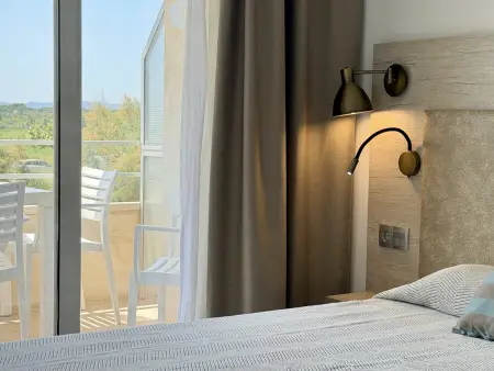 Appartement 54m² face plage, piscine et animaux : photo 21