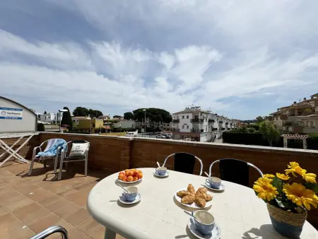 Appartement piscine et terrasse barbecue, 5 min plage : photo 9