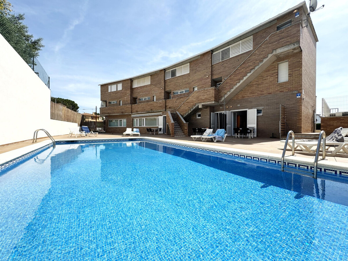 Appartement 3 pers. plage à 2 min, piscine, terrasse - Photo 2