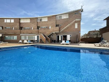 Appartement 3 pers. plage à 2 min, piscine, terrasse