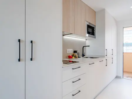 Playa Sur – Appartement rénové 55m² à 550m de la plage : photo 11