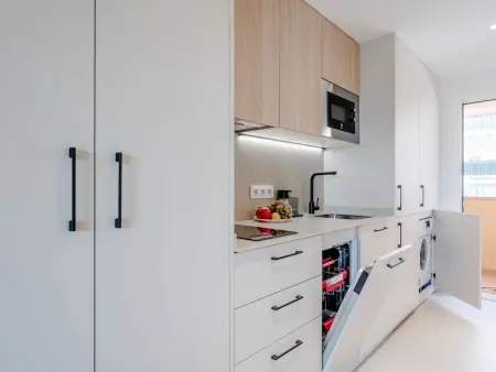 Playa Sur – Appartement rénové 55m² à 550m de la plage : photo 14
