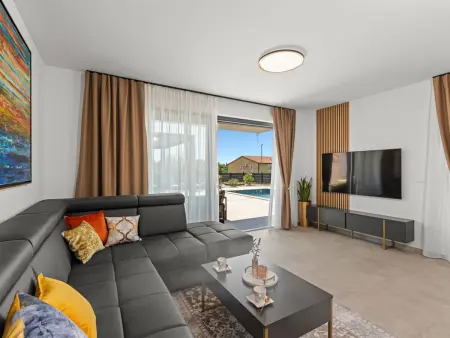 Villa Angelus, maison moderne avec piscine privée à Novigrad : photo 11