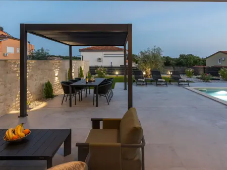 Villa Angelus, maison moderne avec piscine privée à Novigrad : photo 28