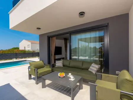 Villa Angelus, maison moderne avec piscine privée à Novigrad : photo 32