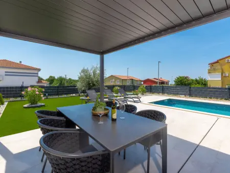Villa Angelus, maison moderne avec piscine privée à Novigrad : photo 35