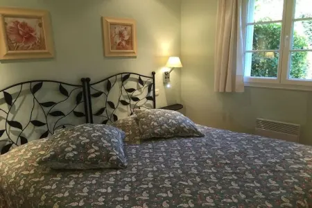 Villa La Colle Belle à Carros, piscine et spa : photo 4