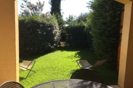 Villa La Colle Belle à Carros, piscine et spa : photo 21