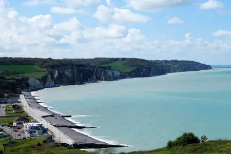 Maison L'Horizon à Hautot-sur-Mer, vue mer et falaises : photo 13