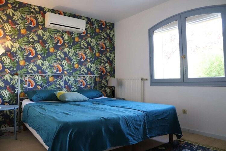 La Petite Récré : maison 4 chambres avec piscine à Domazan - Photo 4