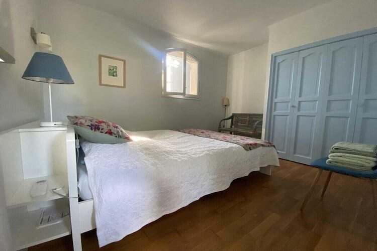 La Petite Récré : maison 4 chambres avec piscine à Domazan - Photo 12