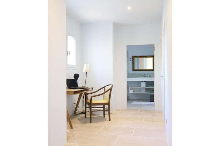 La Petite Récré : maison 4 chambres avec piscine à Domazan - Photo 16