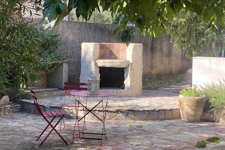 La Petite Récré : maison 4 chambres avec piscine à Domazan - Photo 21
