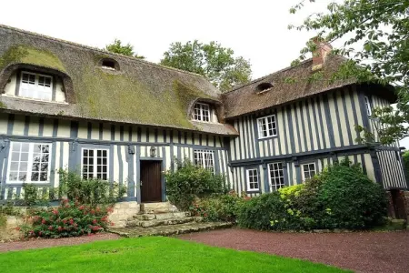 La Chaumière Bleue, maison XVIe-XVIIe à Saint Pierre le Vieux : photo 2