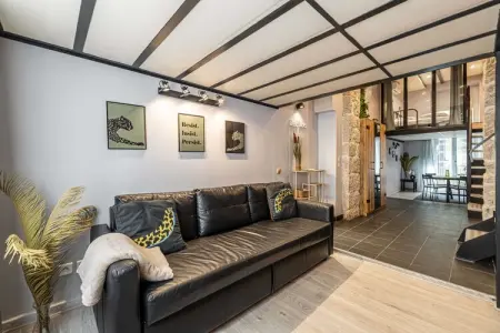 Location appartement à Nice, Appartement climatisé et chaleureux 2 chambres/6 personnes - Agréable