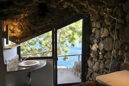 Maison troglodyte isolée avec vue baie à Puntallana : photo 14