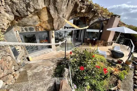 Maison troglodyte isolée avec vue baie à Puntallana : photo 16