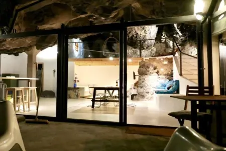 Maison troglodyte isolée avec vue baie à Puntallana : photo 17