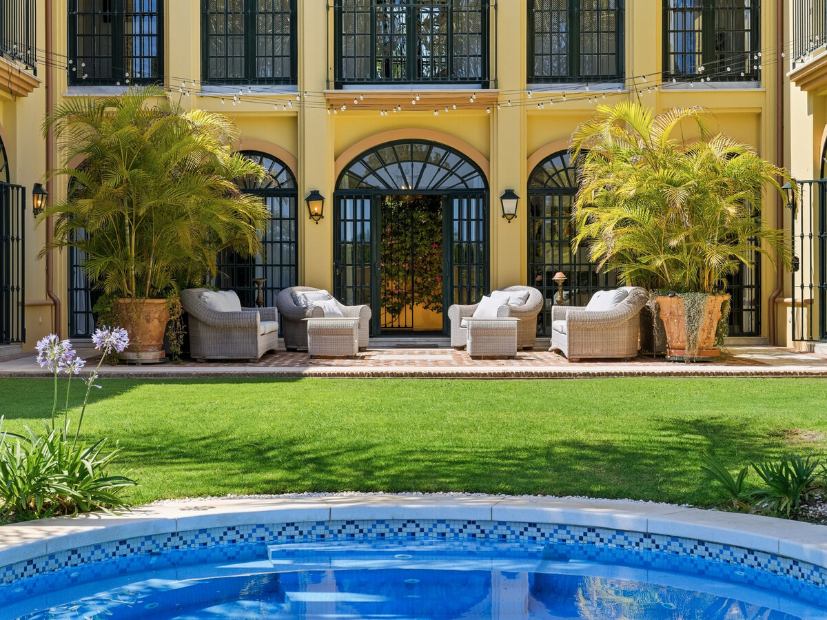 Villa Amarilla, 4 chambres et piscine à Guadalmina - Photo 2