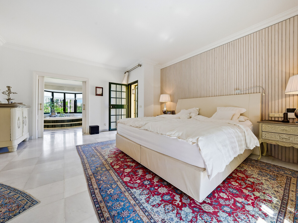 Villa Amarilla, 4 chambres et piscine à Guadalmina - Photo 18
