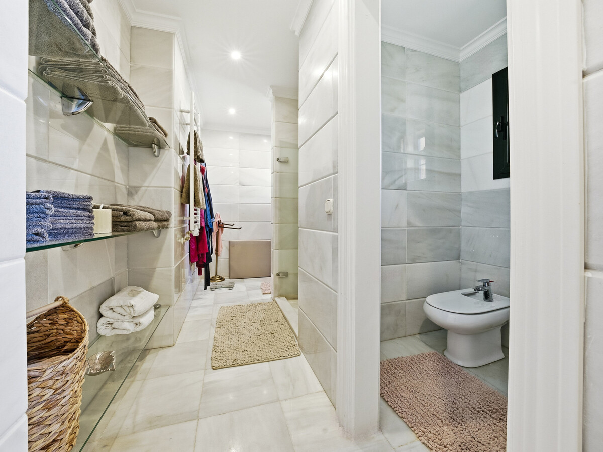 Villa Amarilla, 4 chambres et piscine à Guadalmina - Photo 21