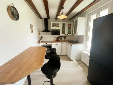 Gîte de plain-pied 4 pers. Orbigny, jardin clos et jeux : photo 11