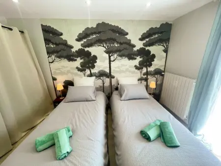 Gîte de plain-pied 4 pers. Orbigny, jardin clos et jeux : photo 18