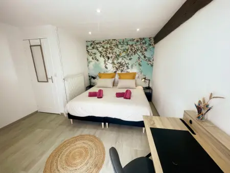 Gîte de plain-pied 4 pers. Orbigny, jardin clos et jeux : photo 20
