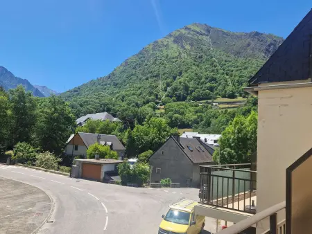 T2 6 couchages avec balcon plein sud à Saint-Lary-Soulan : photo 2