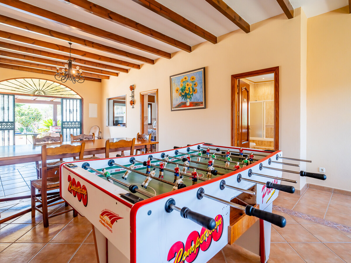 Gîte rural 10 pers. avec piscine et salle de jeux à Guaro - Photo 10