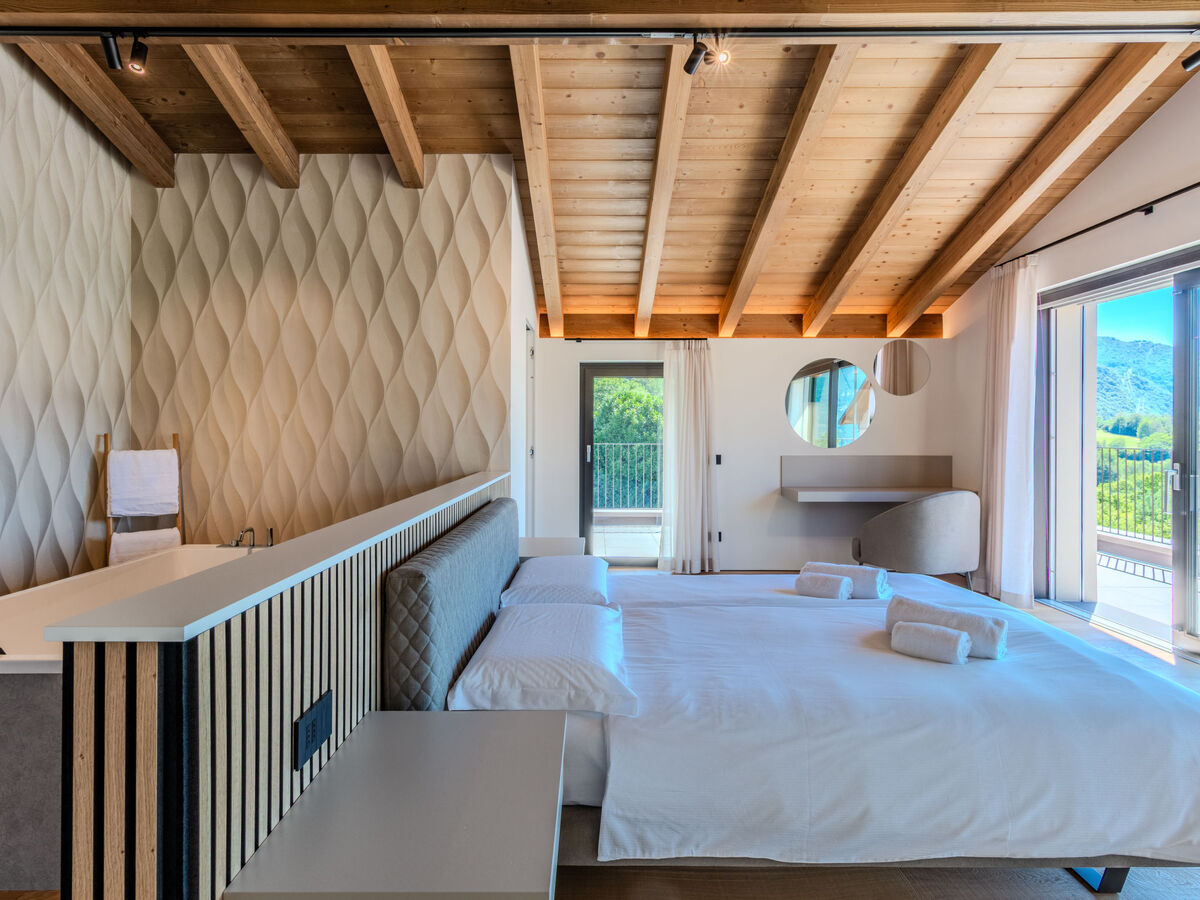 Villa Aura, 8 pers., piscine chauffée et vue lac - Photo 33