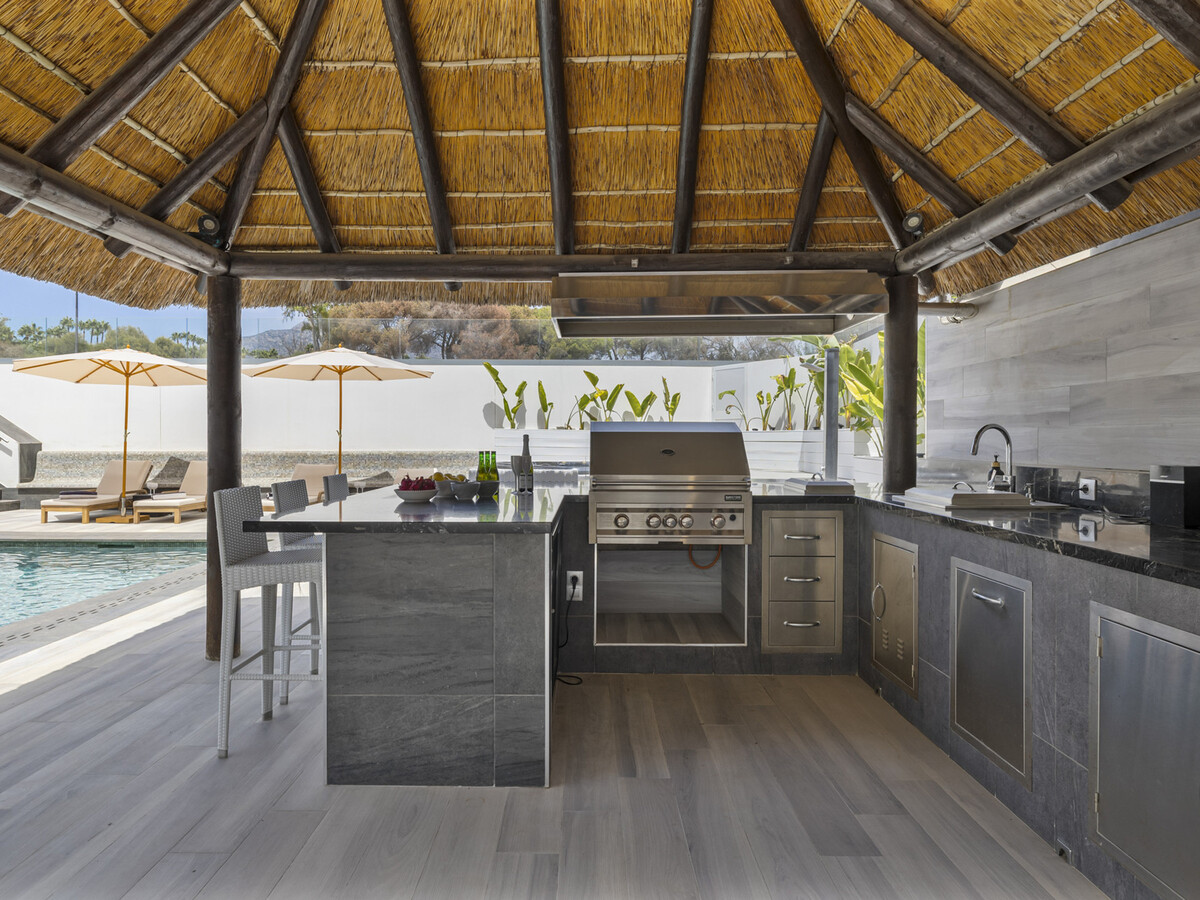 Villa Santi, 5 chambres avec piscine chauffée à Marbella - Photo 6