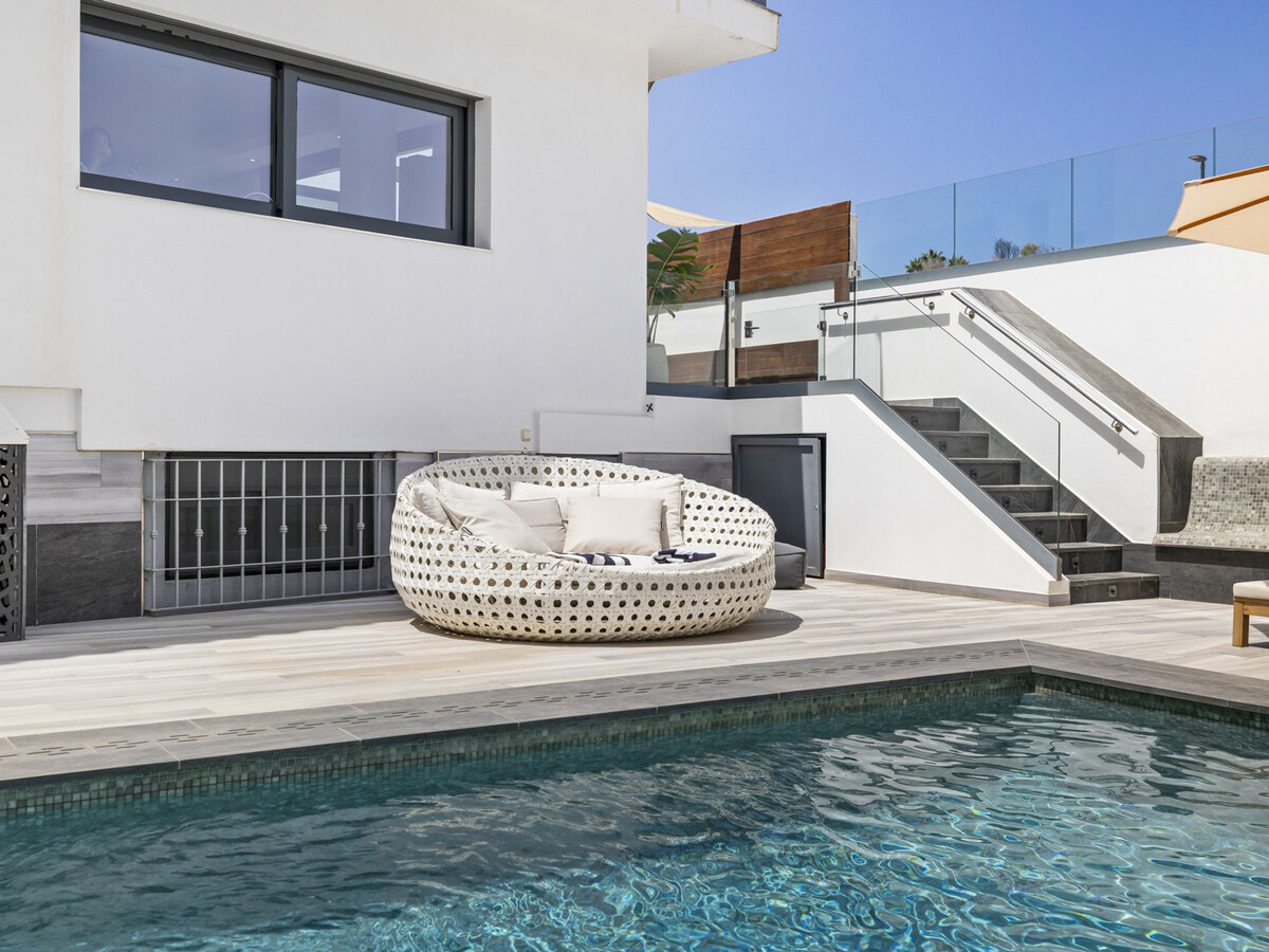Villa Santi, 5 chambres avec piscine chauffée à Marbella - Photo 7