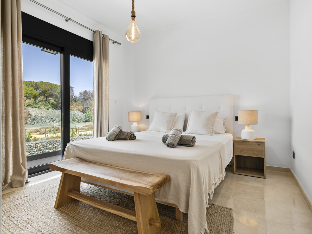 Villa Santi, 5 chambres avec piscine chauffée à Marbella - Photo 23