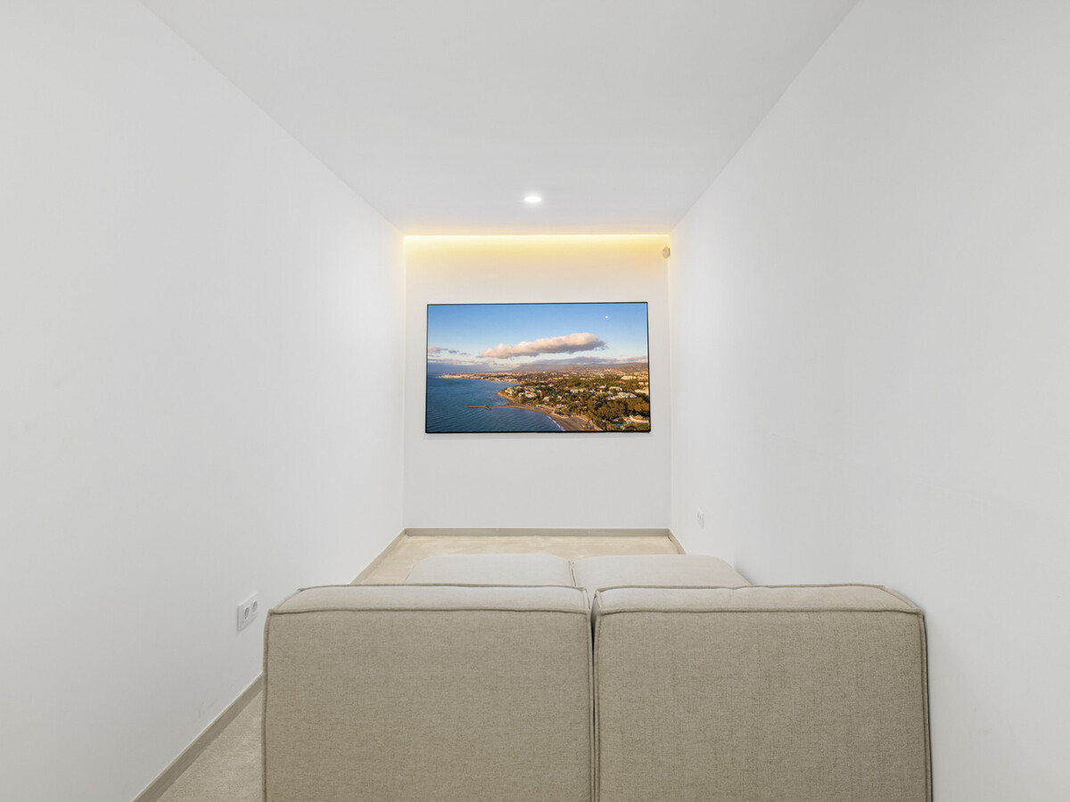 Villa Santi, 5 chambres avec piscine chauffée à Marbella - Photo 36